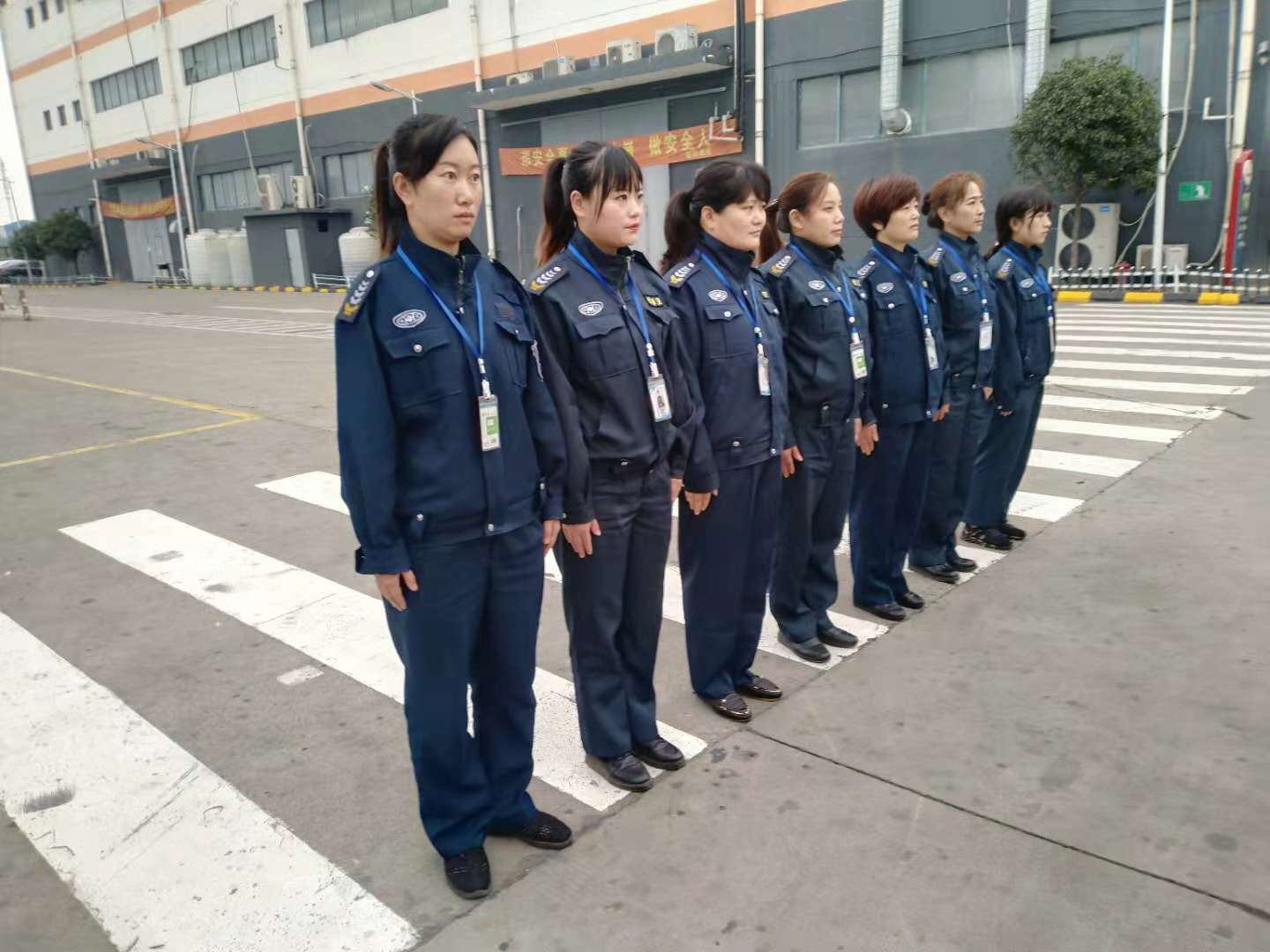 强化日常训练 巩固安保工作